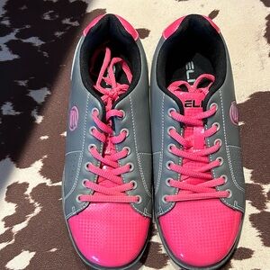 Elite Women's Gray and Pink Bowling Shoes.